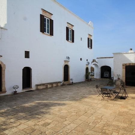 Отель Masseria Brancati Остуни Экстерьер фото