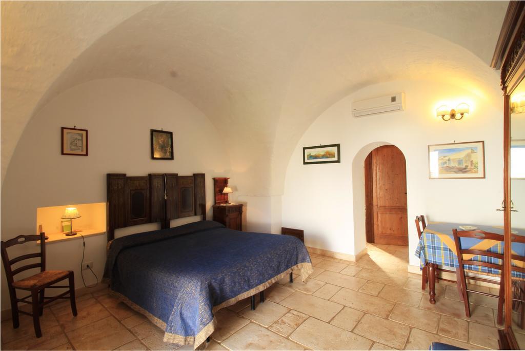 Отель Masseria Brancati Остуни Экстерьер фото