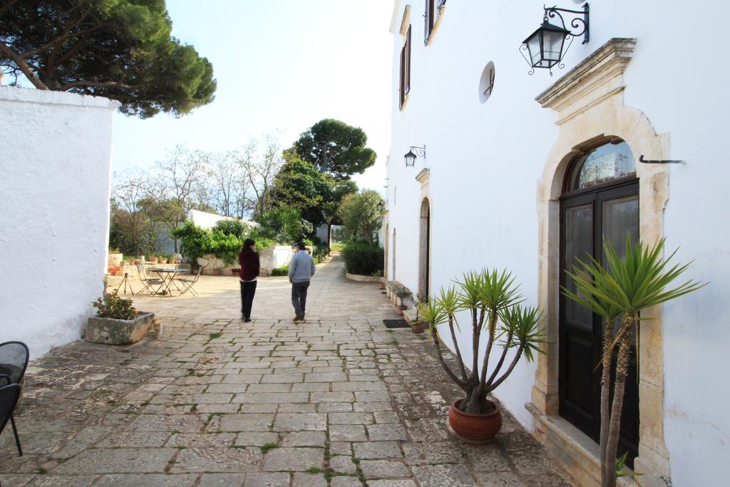 Отель Masseria Brancati Остуни Экстерьер фото