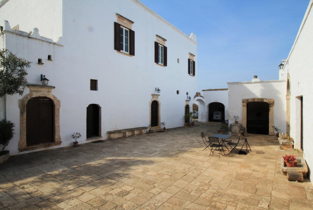 Отель Masseria Brancati Остуни Экстерьер фото
